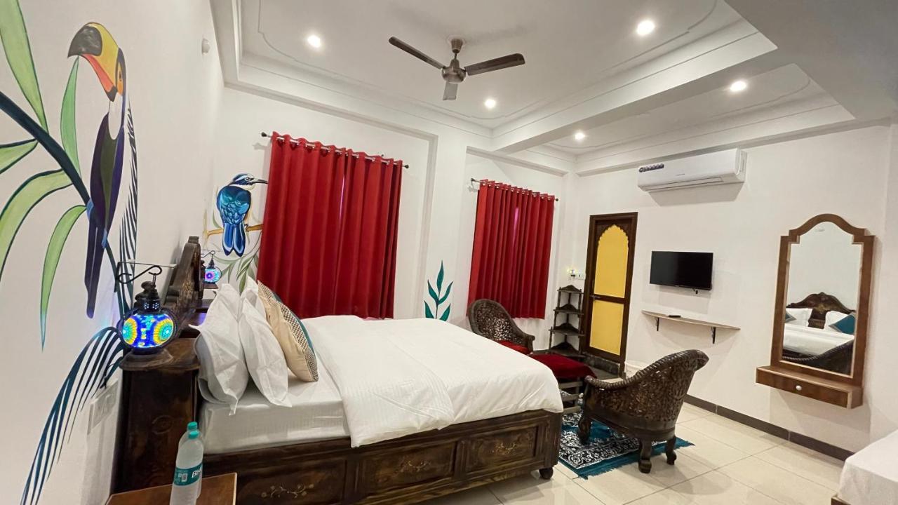 Petal Of Mewar - A Luxury Boutique Hotel Udaipur Bagian luar foto
