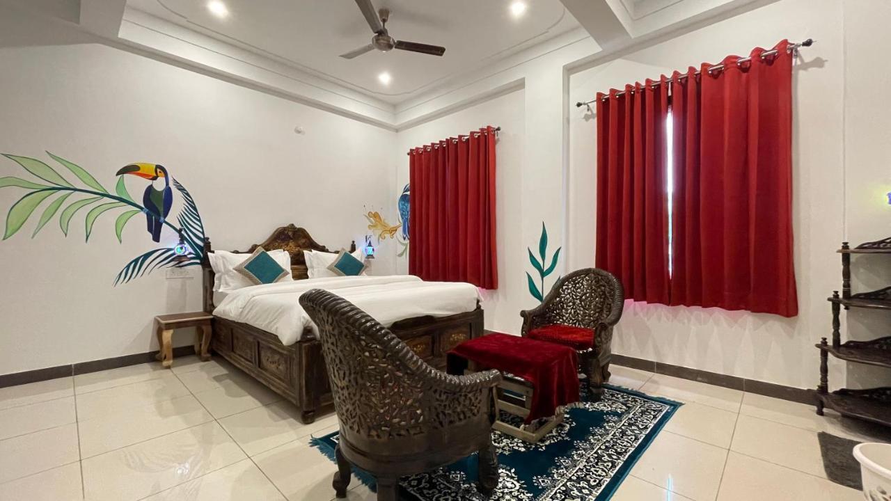 Petal Of Mewar - A Luxury Boutique Hotel Udaipur Bagian luar foto