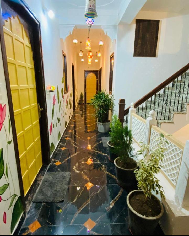 Petal Of Mewar - A Luxury Boutique Hotel Udaipur Bagian luar foto