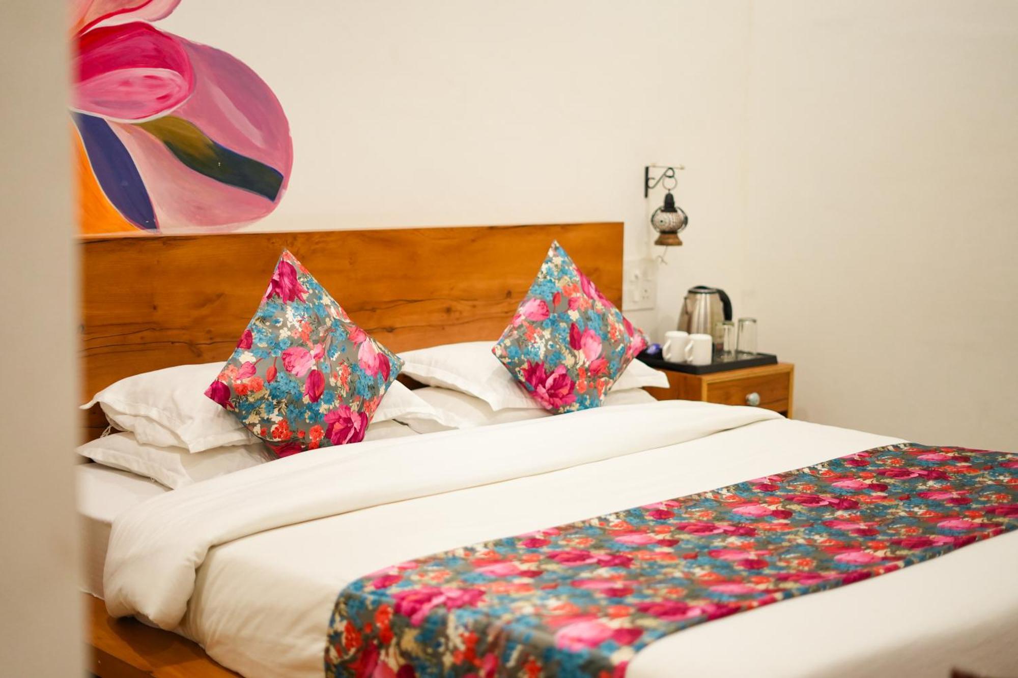 Petal Of Mewar - A Luxury Boutique Hotel Udaipur Bagian luar foto