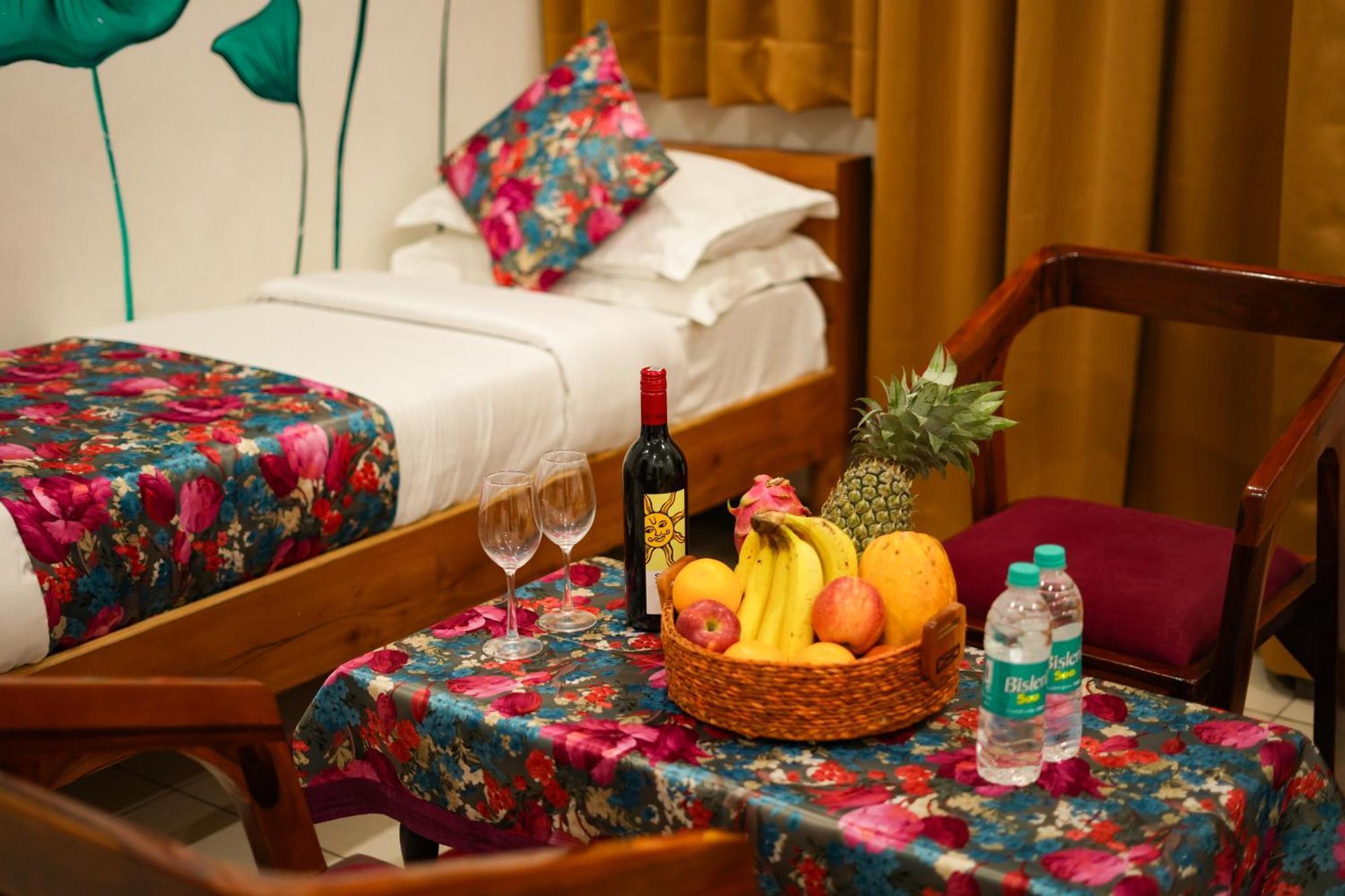 Petal Of Mewar - A Luxury Boutique Hotel Udaipur Bagian luar foto